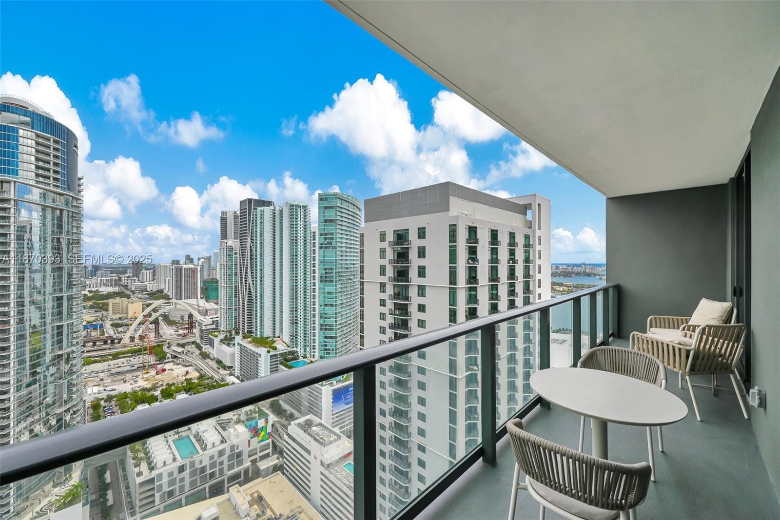159 NE 6th Street 3901, Miami, FL 33132 photo 25