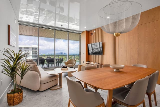 5775 Collins Avenue 1105, sold in Amd Pl Of 2nd Ocean Front, Miami Beach, FL