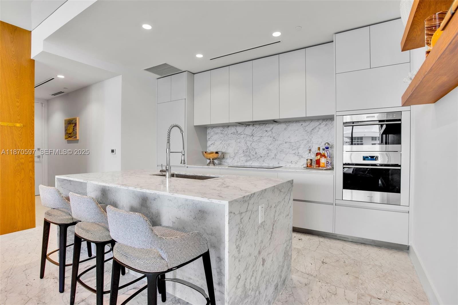 5775 Collins Avenue 1105, Miami Beach, FL 33140 photo 11