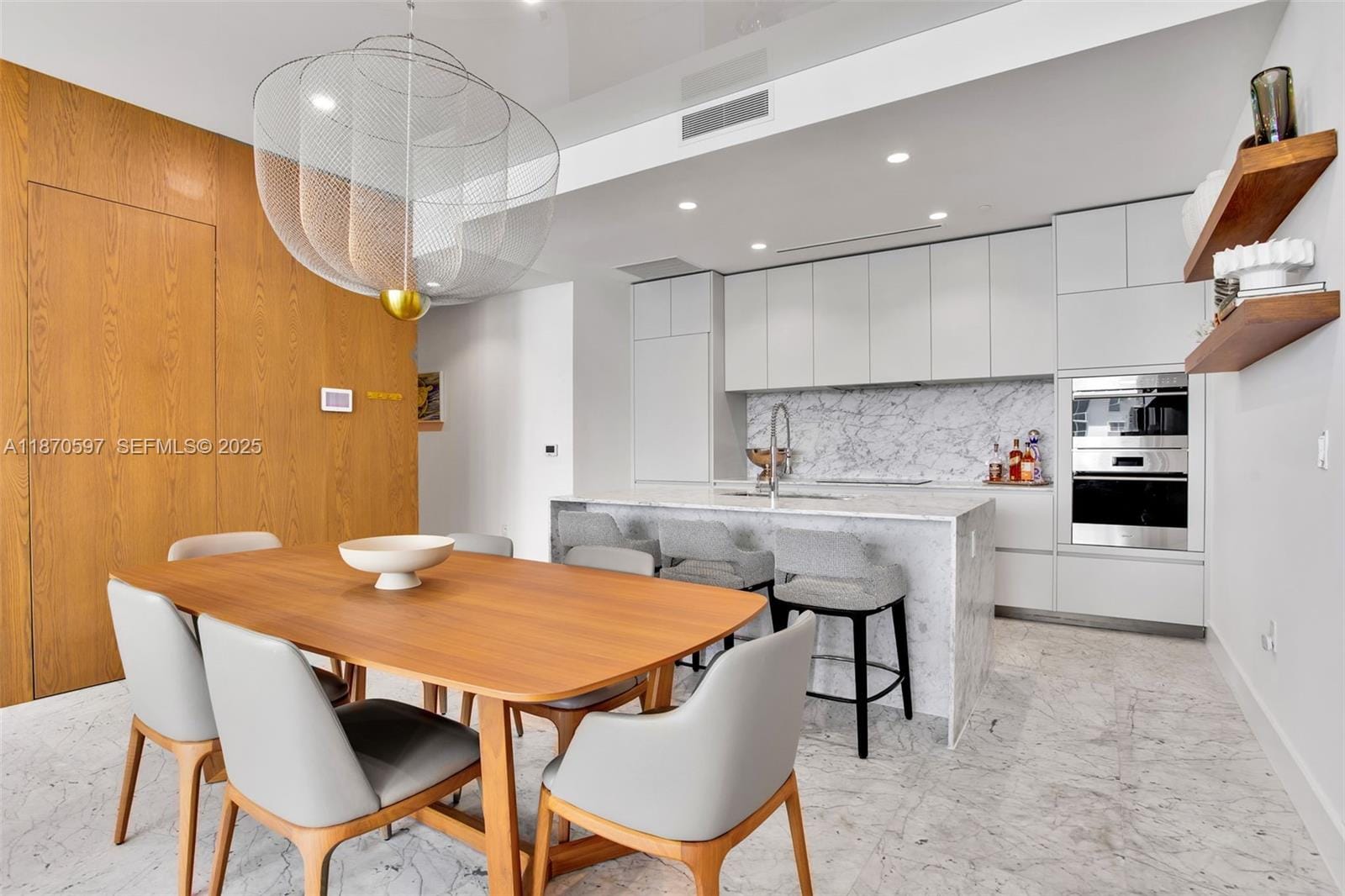 5775 Collins Avenue 1105, Miami Beach, FL 33140 photo 9