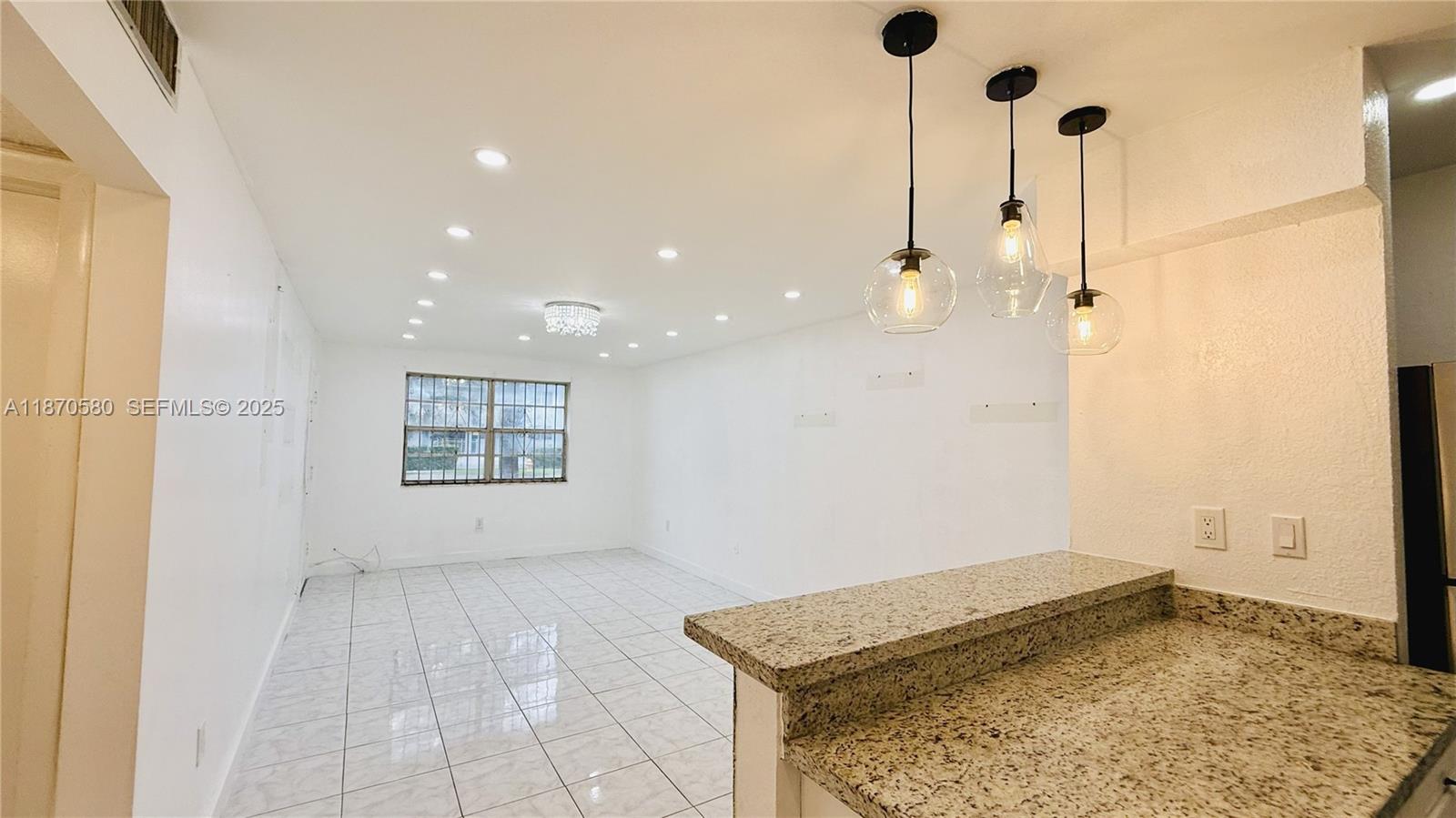 13101 Memorial Hwy 104 104, North Miami, FL 33161, North Miami