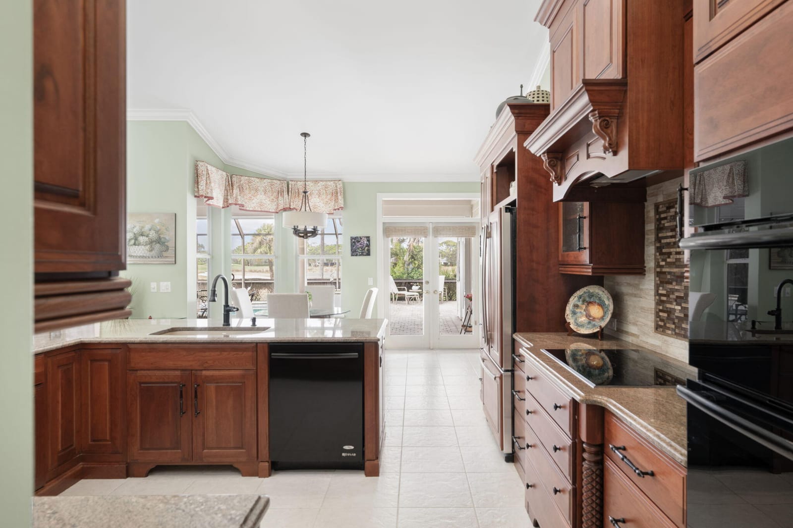 770 Summerwood Lane SW — photo 8