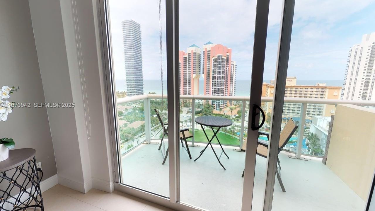 19370 Collins Avenue PH-11 — photo 12
