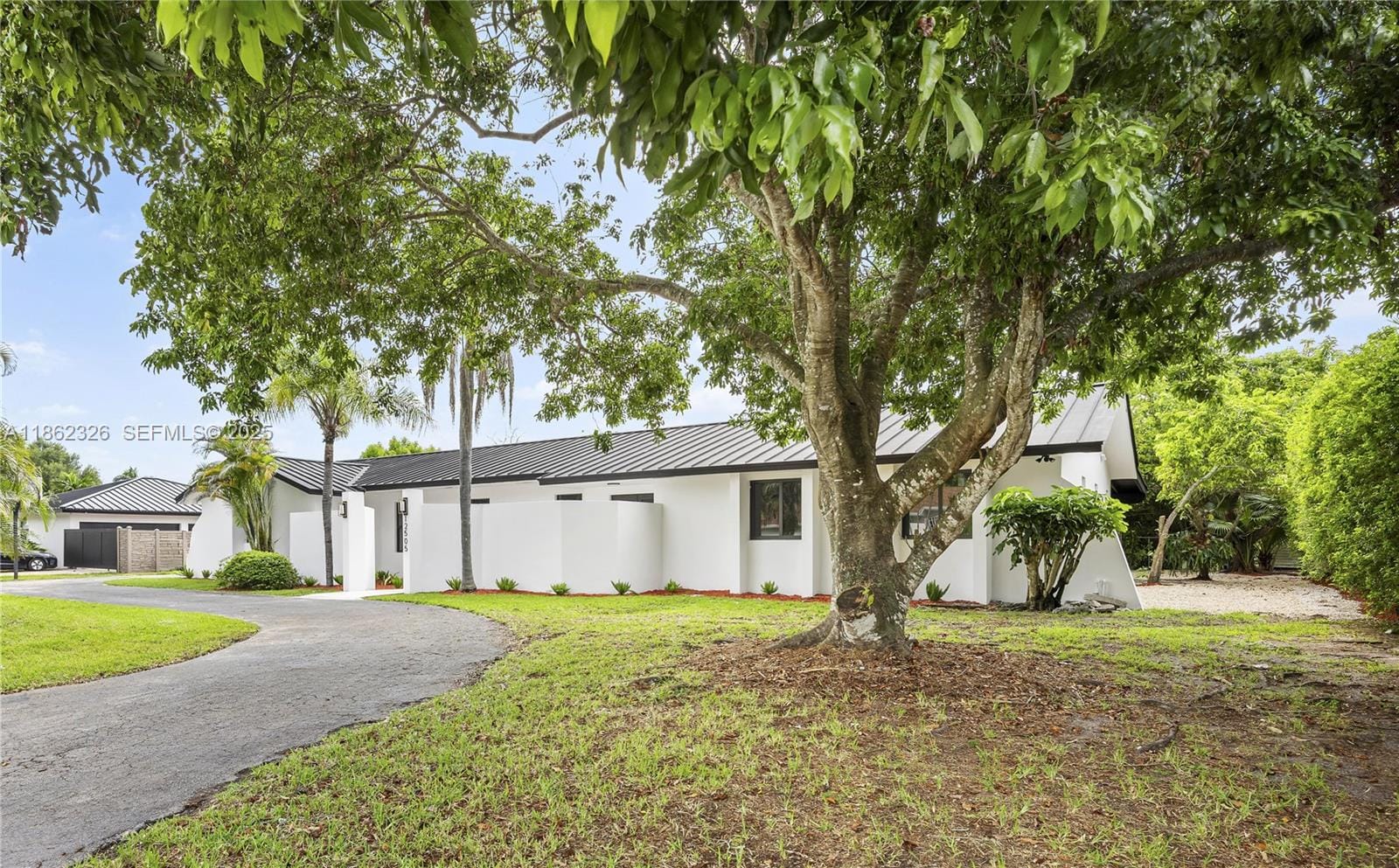 12505 SW 99th Avenue — photo 3
