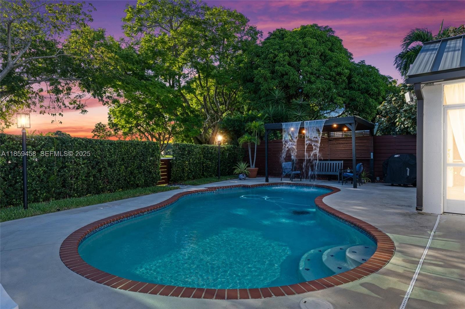 11130 SW 148th Place — photo 10