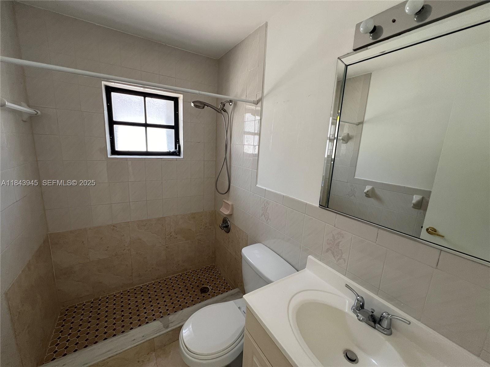 2749 W 72nd Street, Hialeah, FL 33016 photo 16
