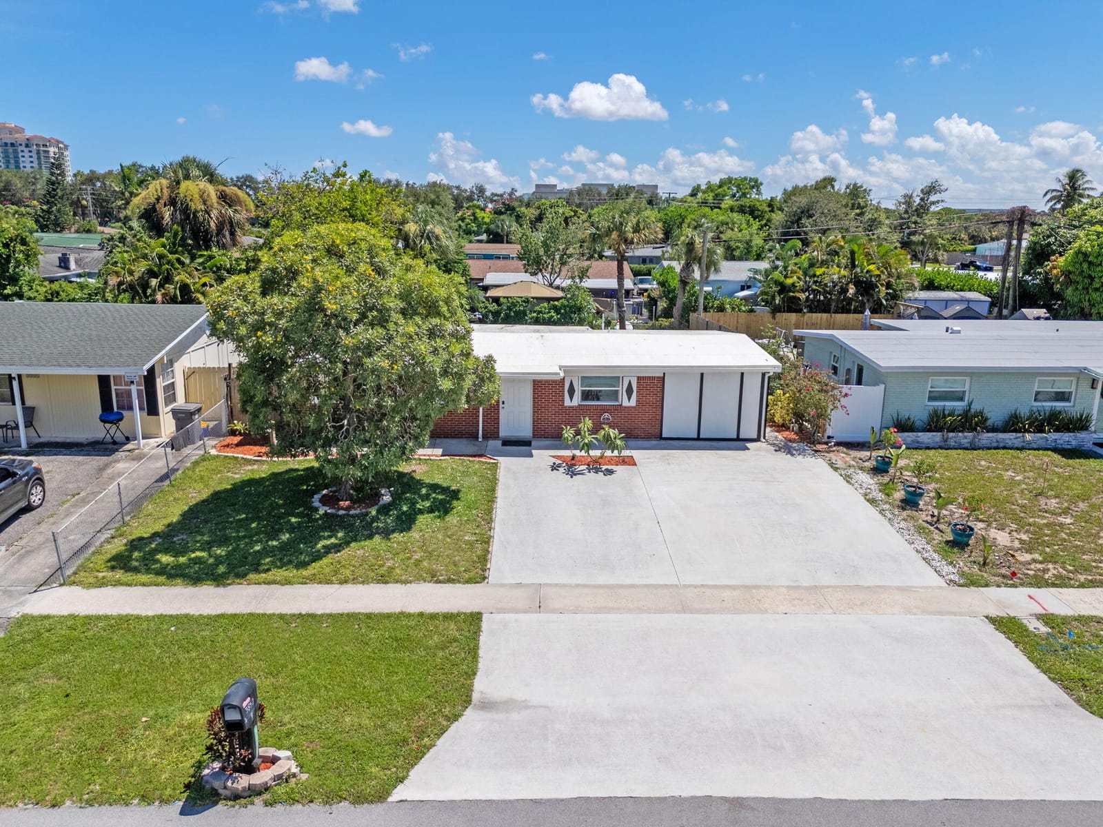 3852 Catalina Road, Palm Beach Gardens, FL 33410