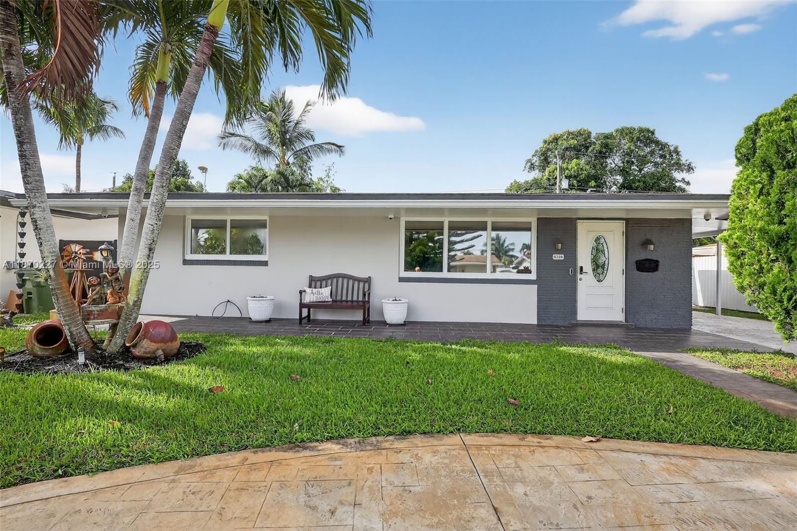 8210 NW 10th Street, Pembroke Pines, FL 33024