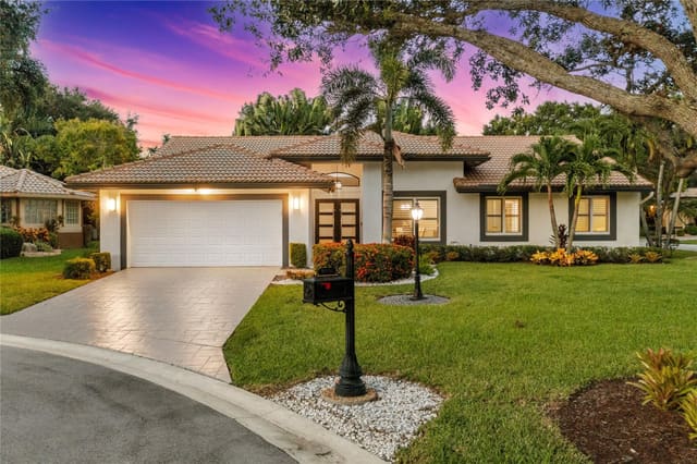 10151 59th Drive, sold in The Landings OF Parkland, Parkland, FL