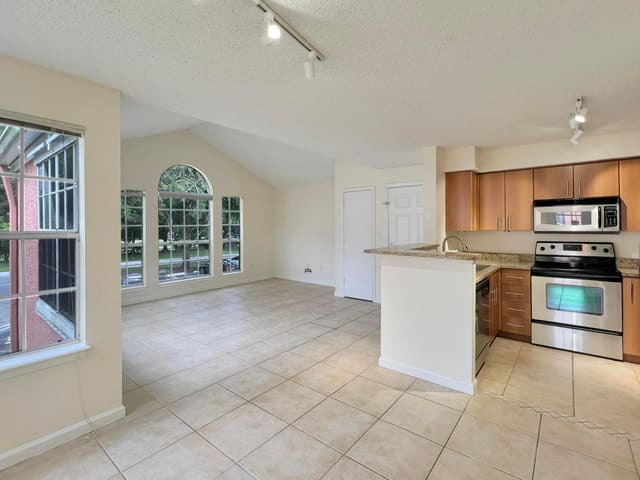 1165 Crystal Way H, Delray Beach, FL 33444
