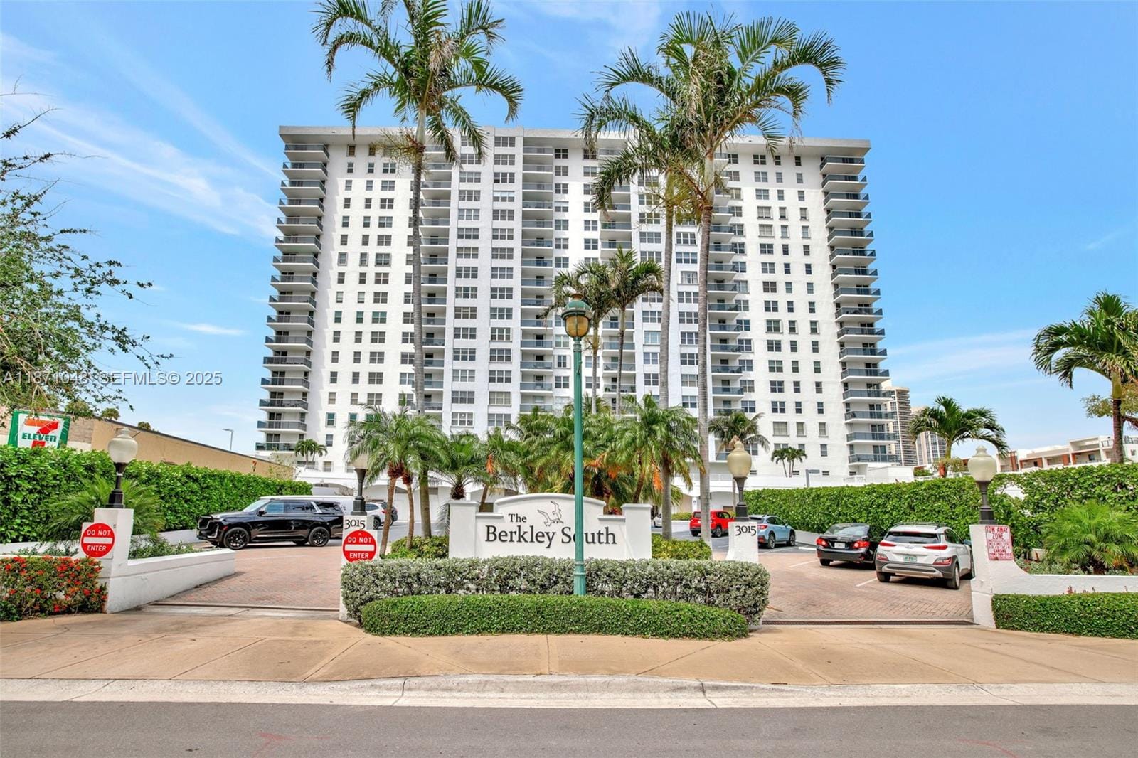 3015 N Ocean Boulevard 5B, Fort Lauderdale, FL 33308