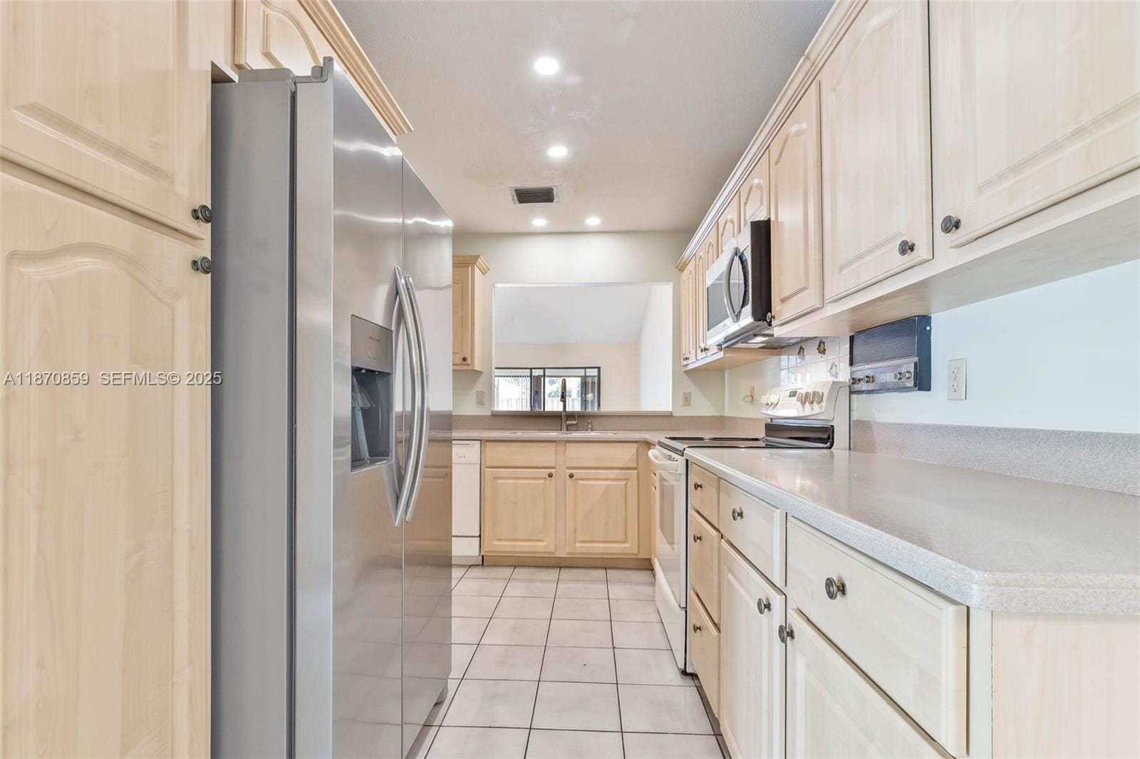 11362 SW 87th Terrace, Miami, FL 33173 photo 5