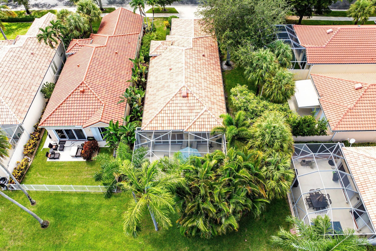 2053 Valencia Drive, Delray Beach, FL 33445 photo 3