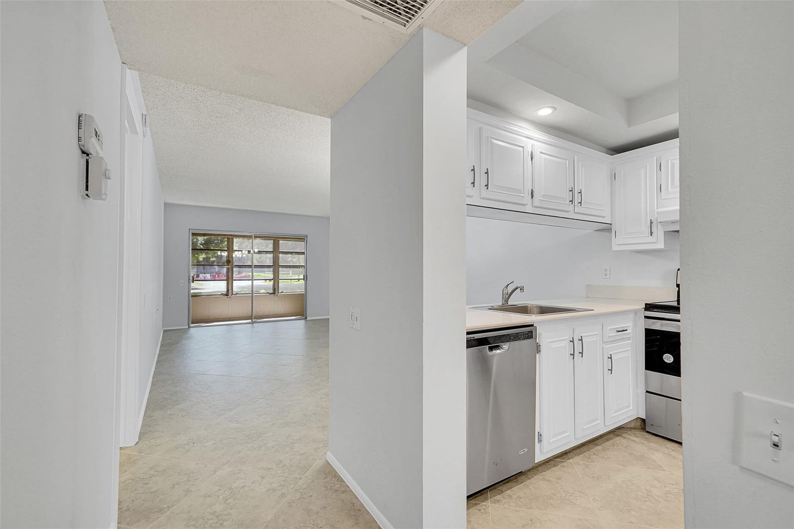 2612 Nassau Bend D1 — photo 10