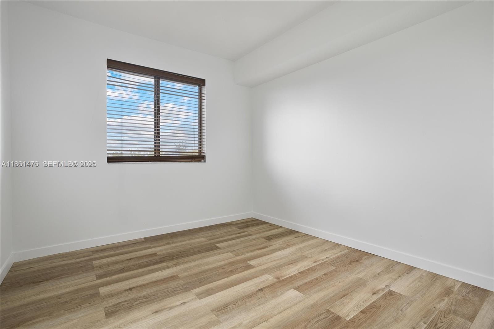 9340 Fontainebleau Boulevard W505, Miami, FL 33172 photo 28