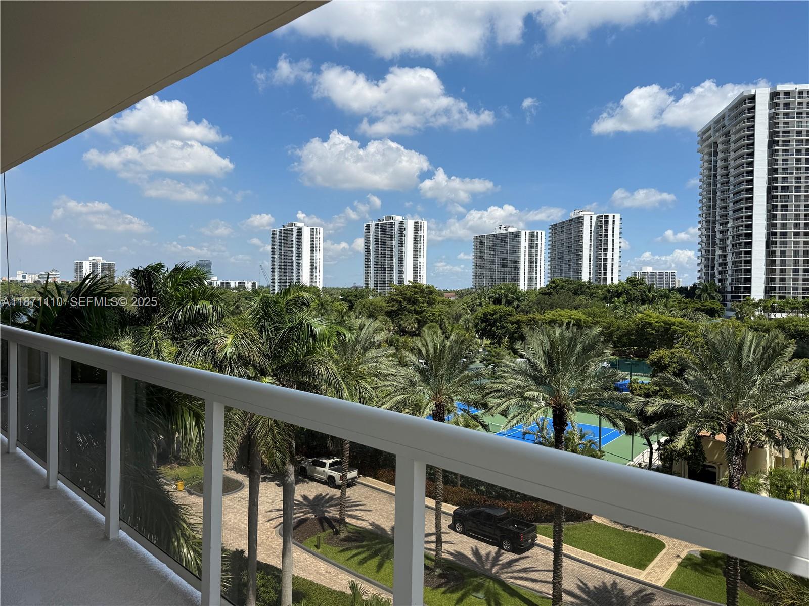 20185 E Country Club Drive 510, Aventura, FL 33180, Aventura