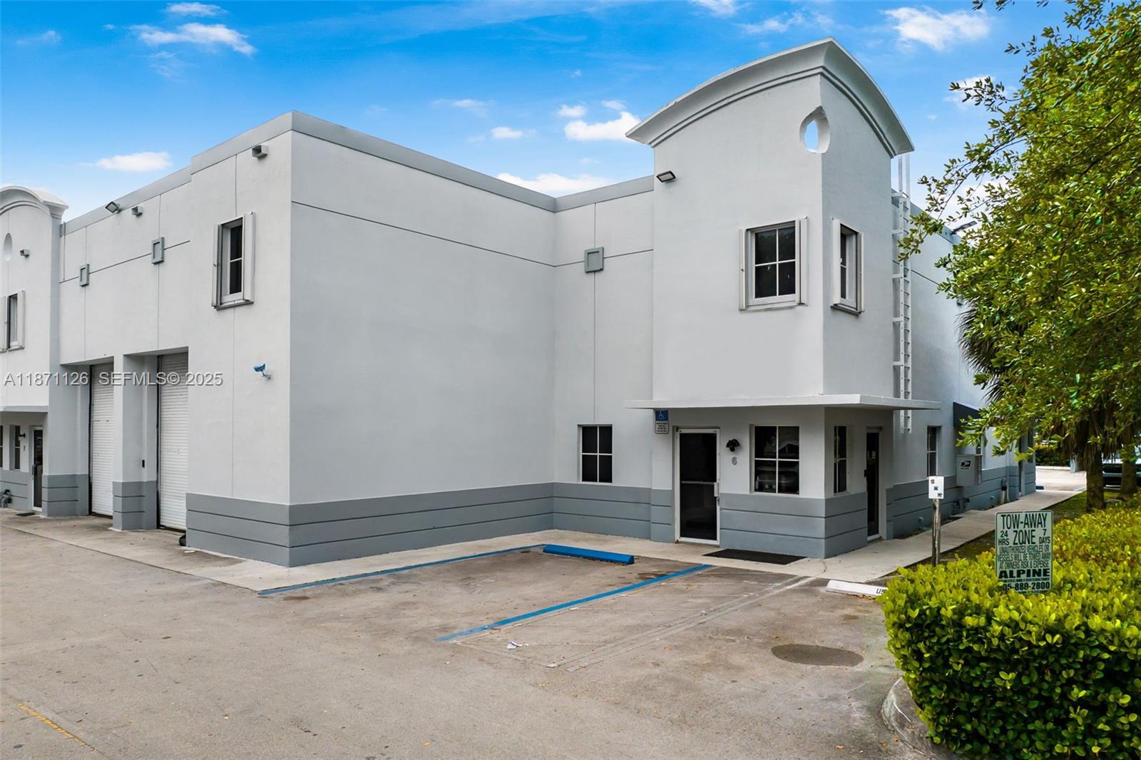 2451 NW 109th Avenue 6, Sweetwater, FL 33172, Sweetwater
