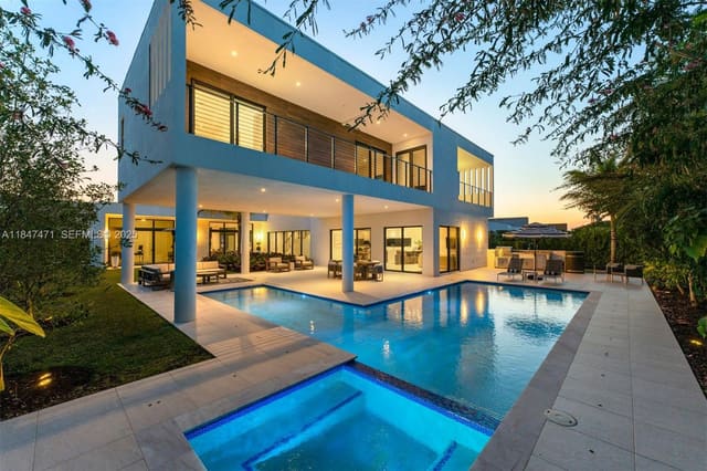16703 S Botaniko S Drive, sold in Weston Estates, Weston, FL