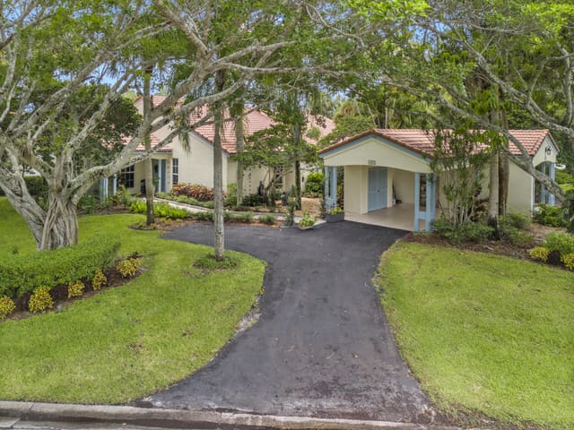 2417 Vista Del Prado Drive, sold in Las Casitas 3, Wellington, FL