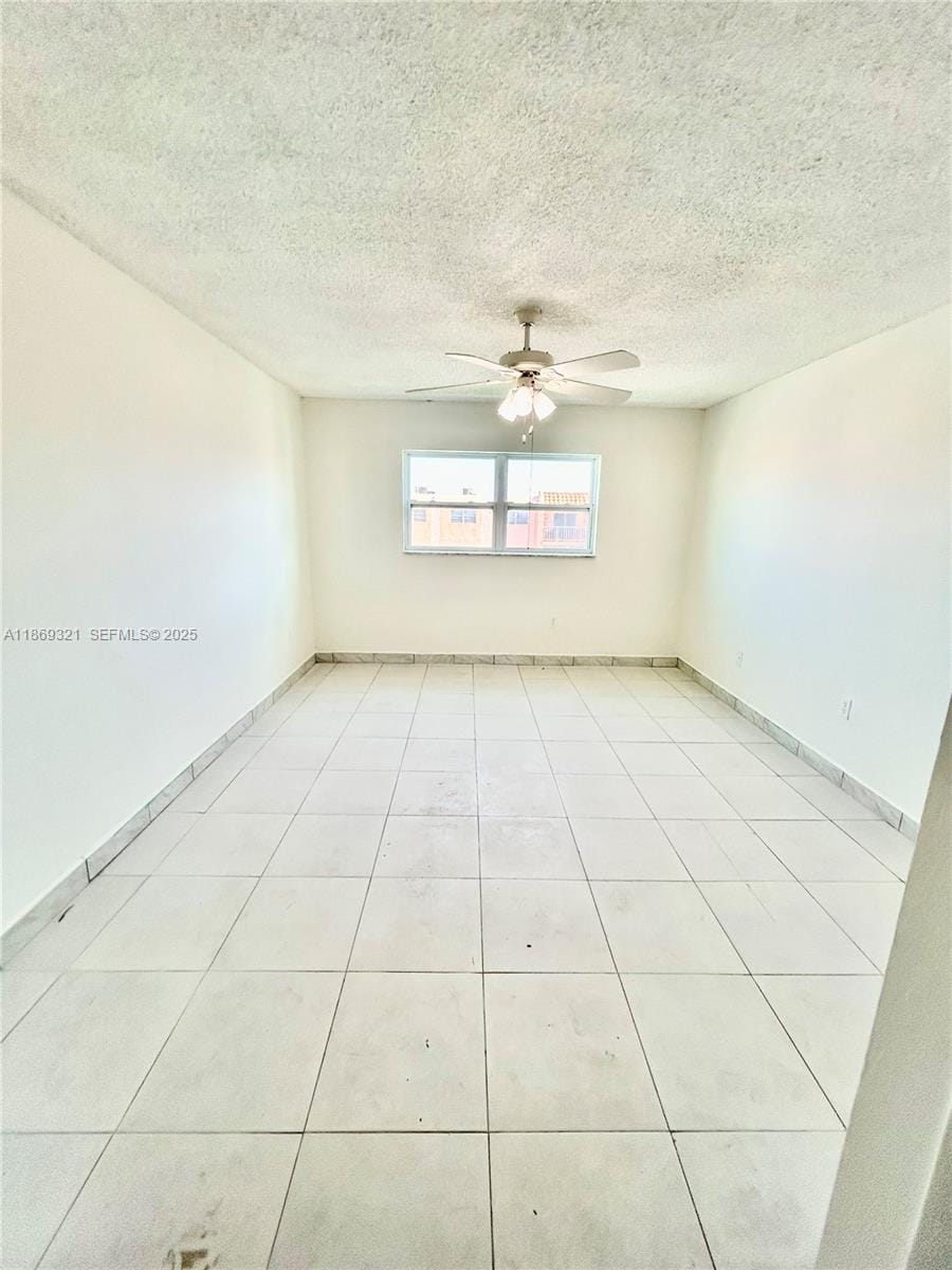 6130 W 19th Avenue 305 — photo 3