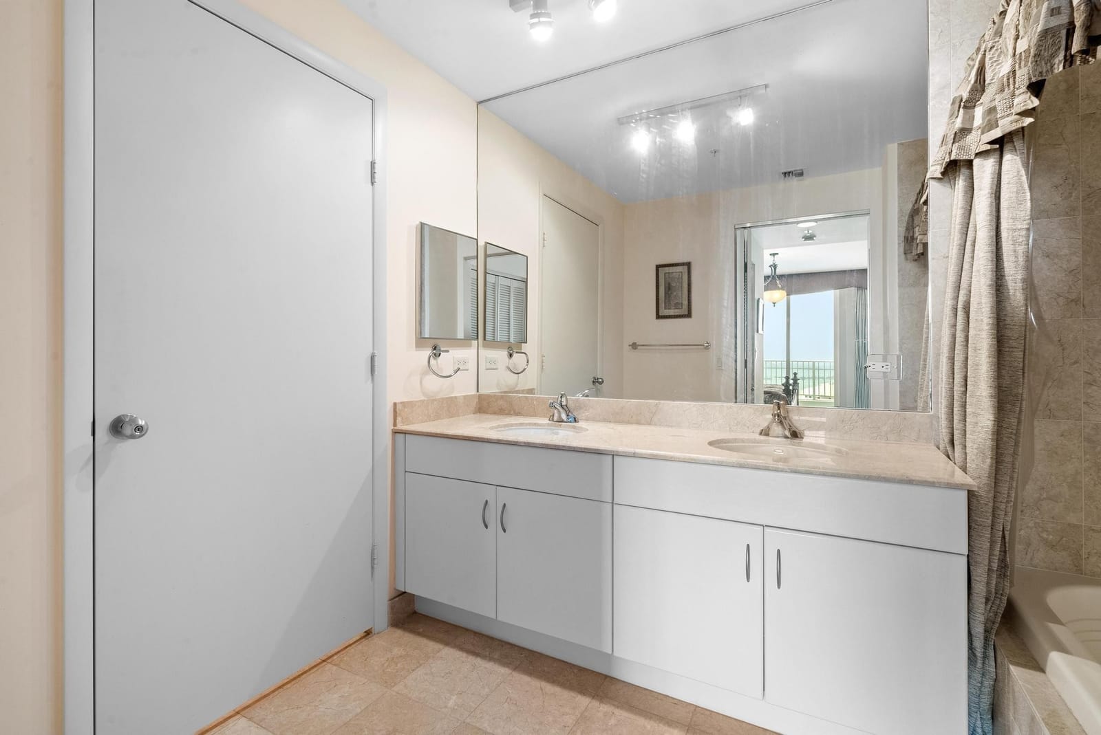 801 Brickell Key Boulevard 2903, Miami, FL 33131 photo 19