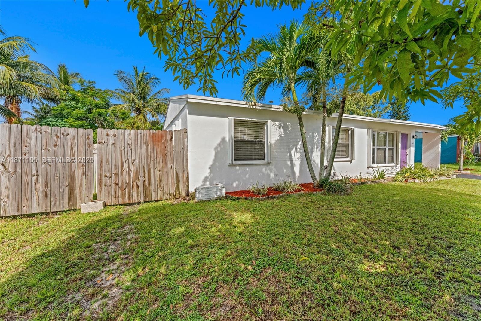 1601 SW 68th Terrace, North Lauderdale, FL 33068 photo 4