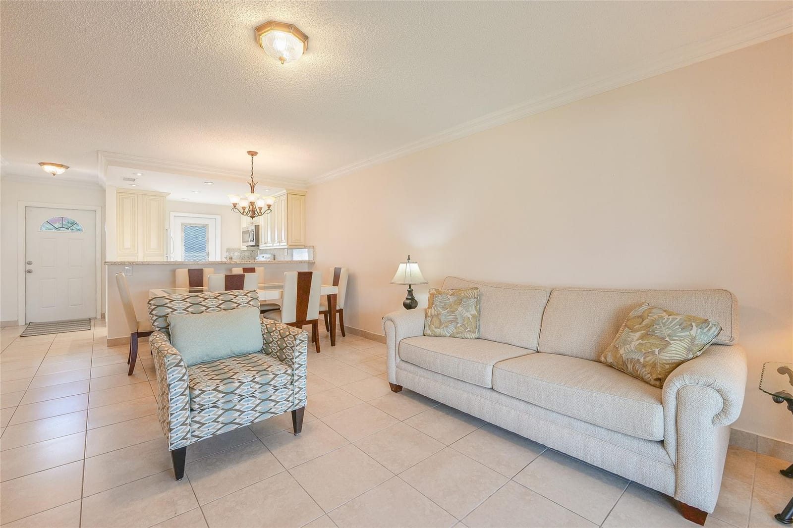 5071 W Oakland Park Boulevard 204, Lauderdale Lakes, FL 33313 photo 7