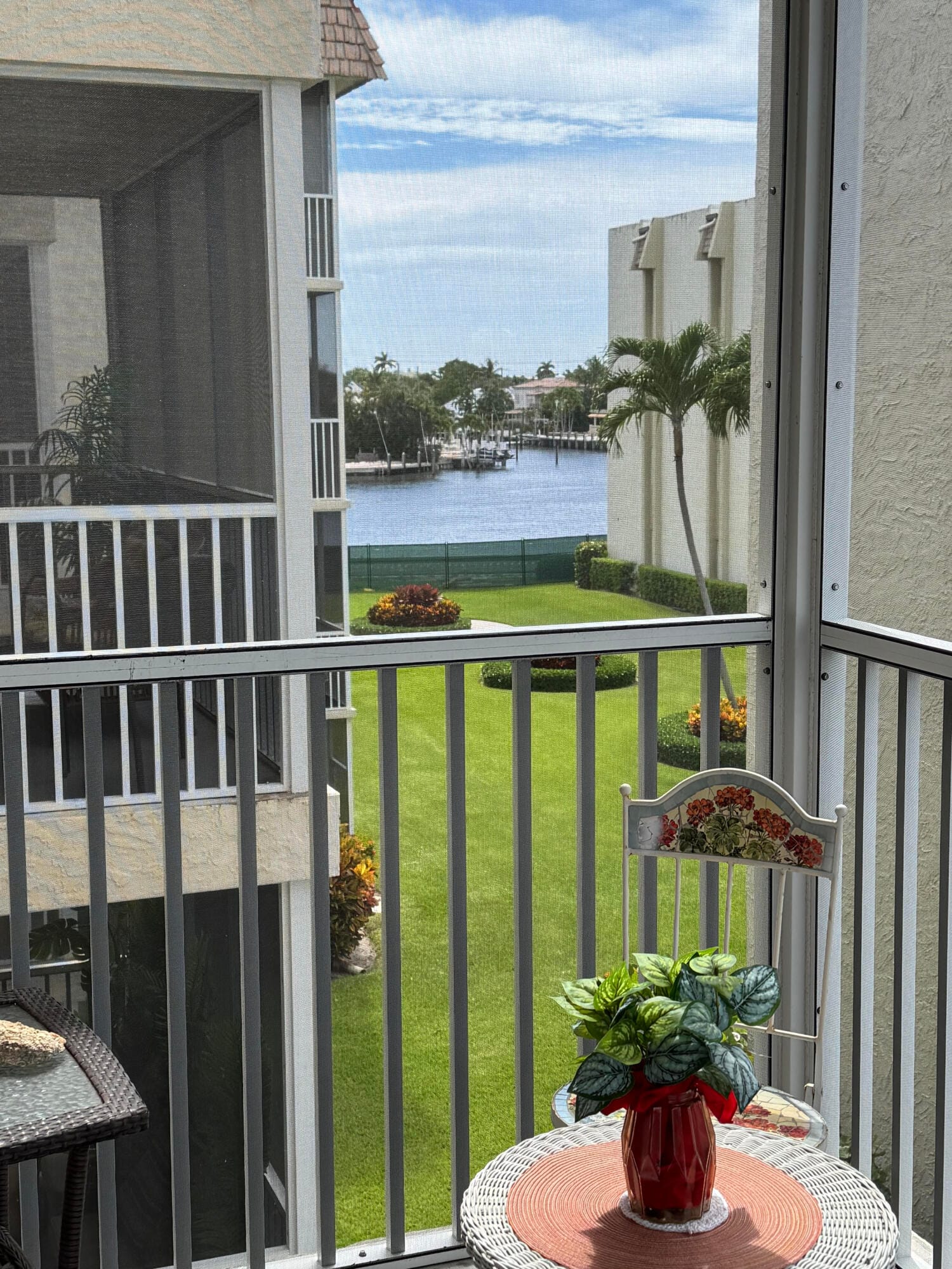 650 Snug Harbor Drive G310 — photo 5