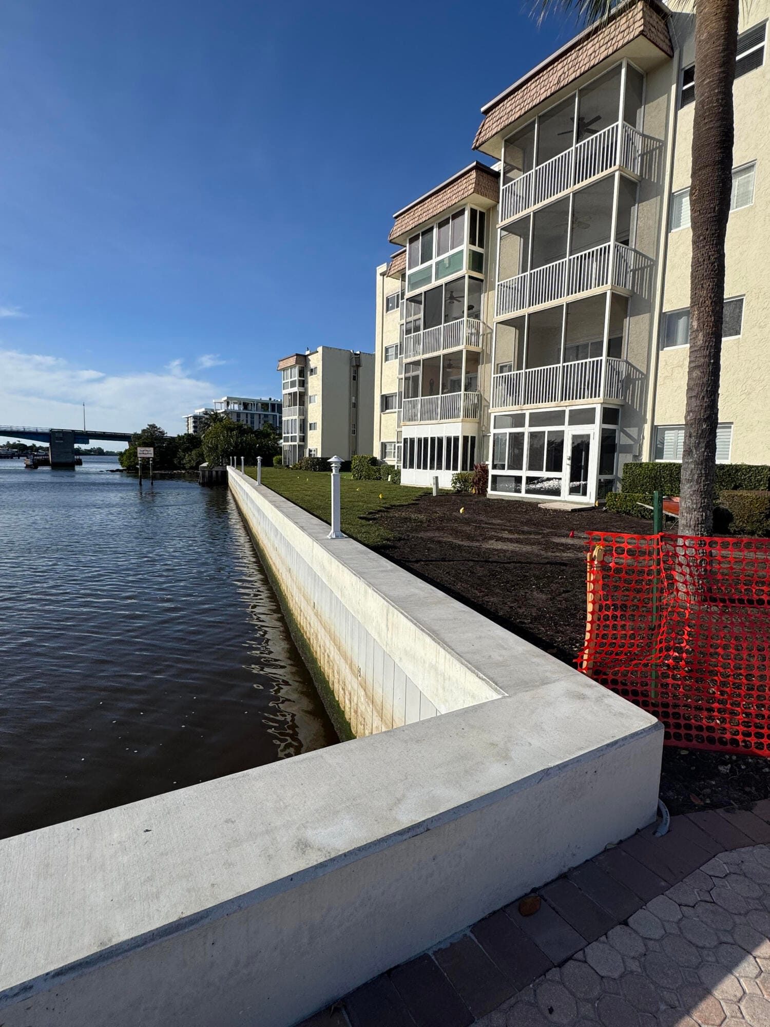650 Snug Harbor Drive G310 — photo 8