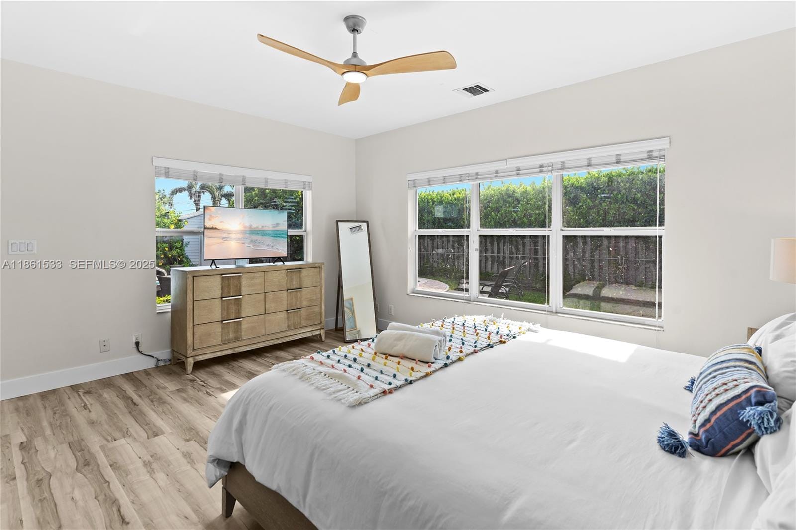 605 SE 8th Avenue, Deerfield Beach, FL 33441 photo 23