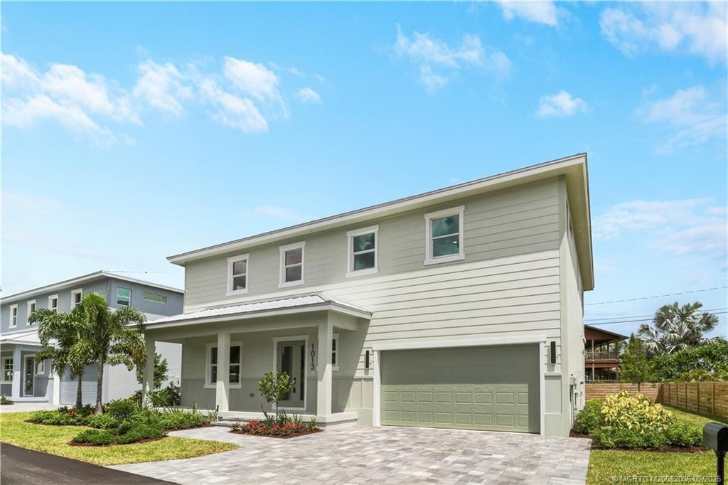 1013 NE Orange Avenue — photo 3