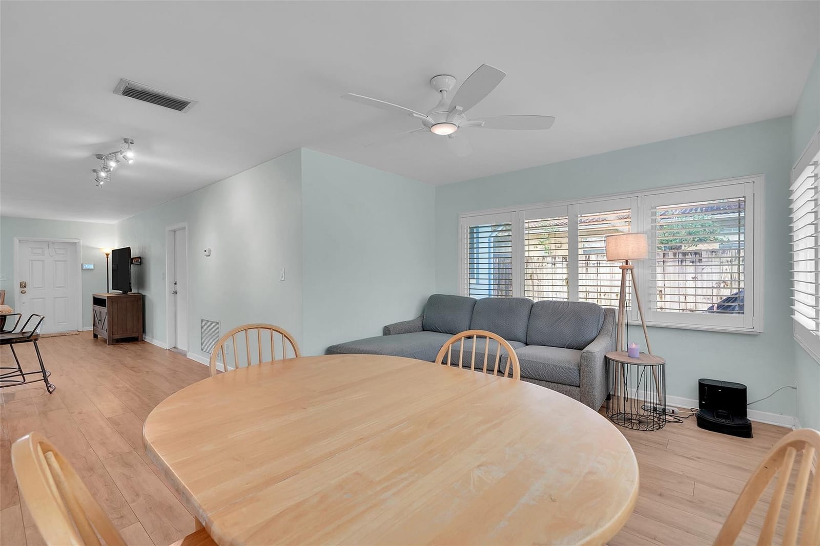 161 SE 8th Street, Pompano Beach, FL 33060 photo 12