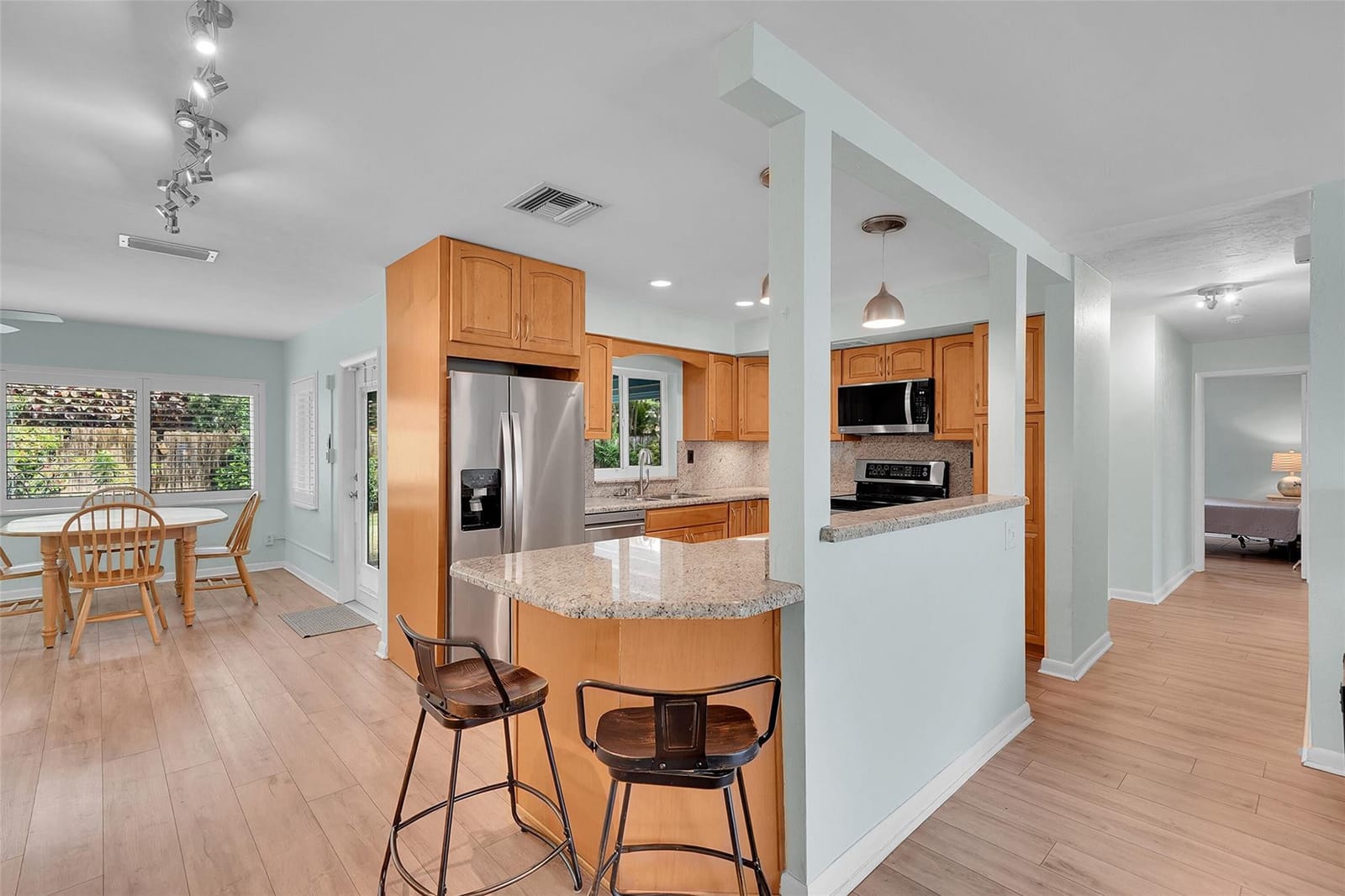 161 SE 8th Street, Pompano Beach, FL 33060 photo 6
