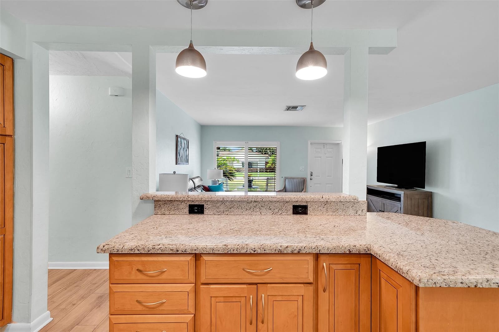 161 SE 8th Street, Pompano Beach, FL 33060 photo 7