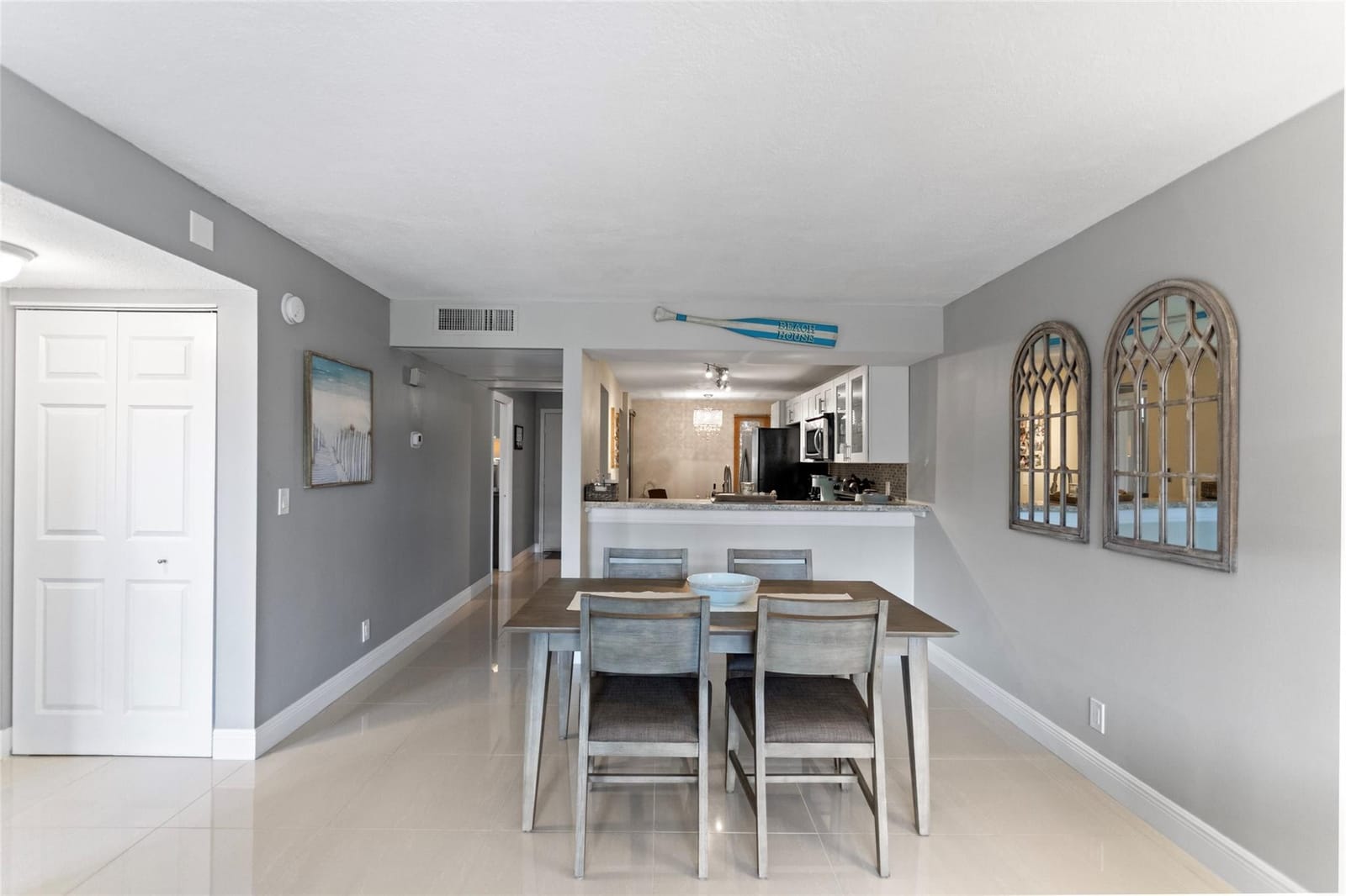 16 Royal Palm Way 302 — photo 11