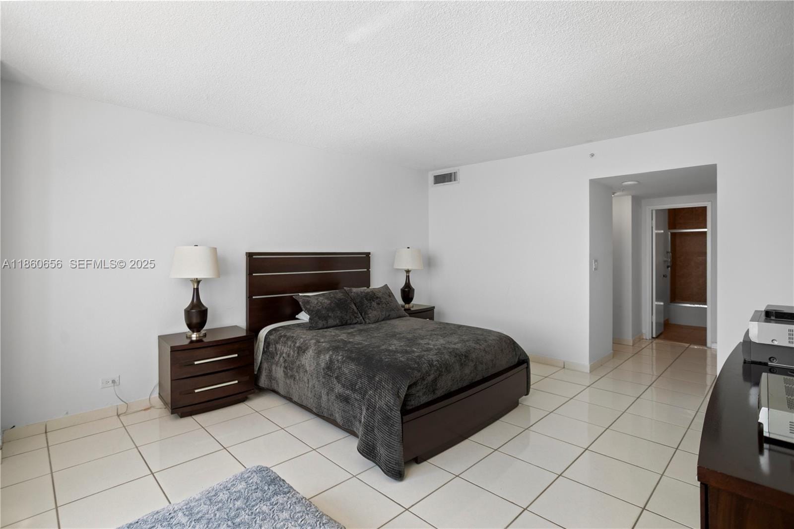 5601 Collins Avenue 1510, Miami Beach, FL 33140 photo 21