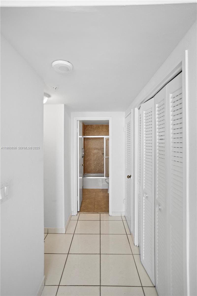 5601 Collins Avenue 1510, Miami Beach, FL 33140 photo 25