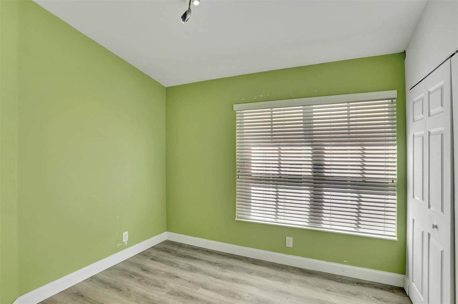 3338 Chickee Lane — photo 9