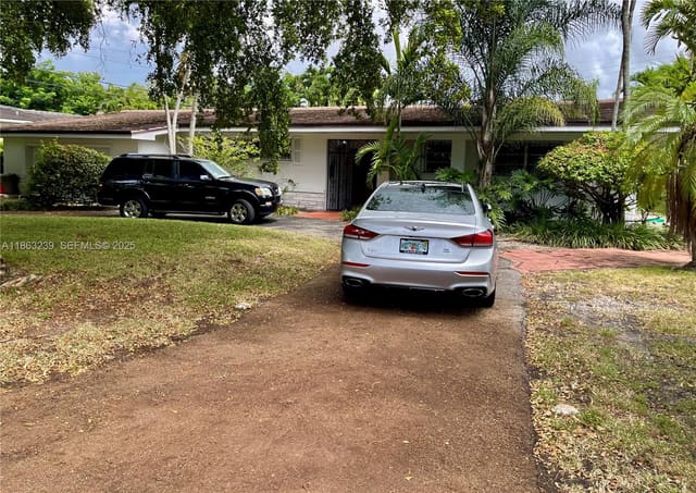 1535 Mercado Avenue, Coral Gables, FL 33146