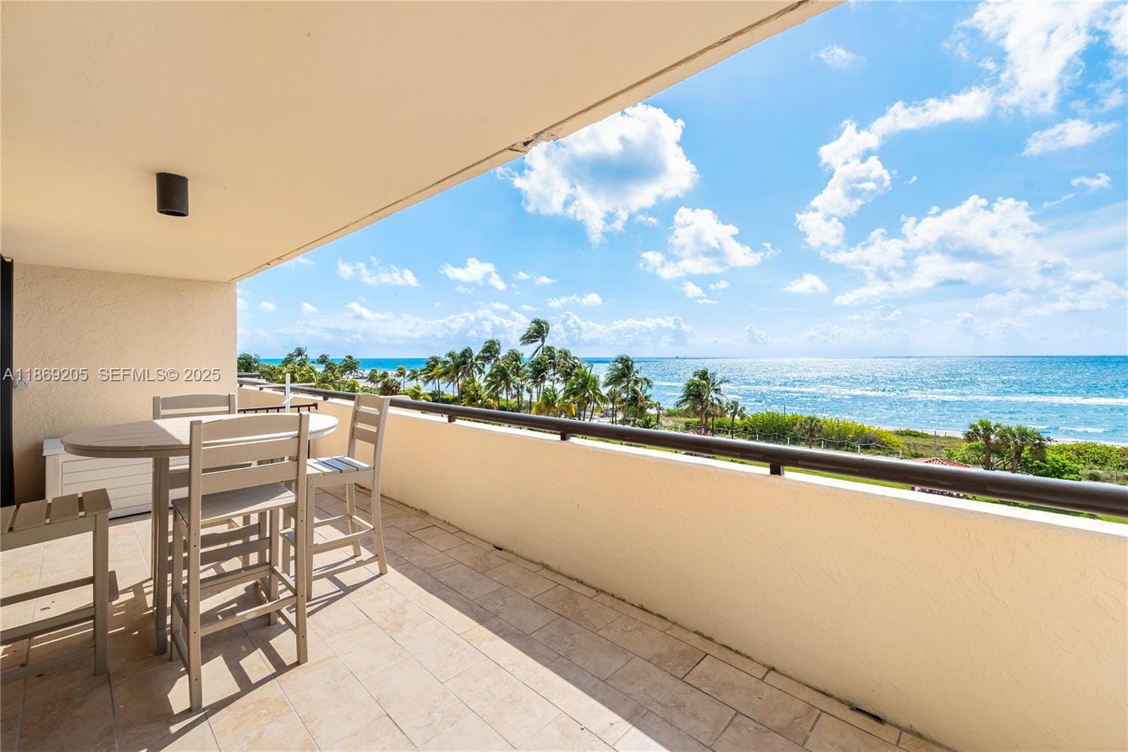 2555 Collins Avenue 607, Miami Beach, FL 33140 photo 1