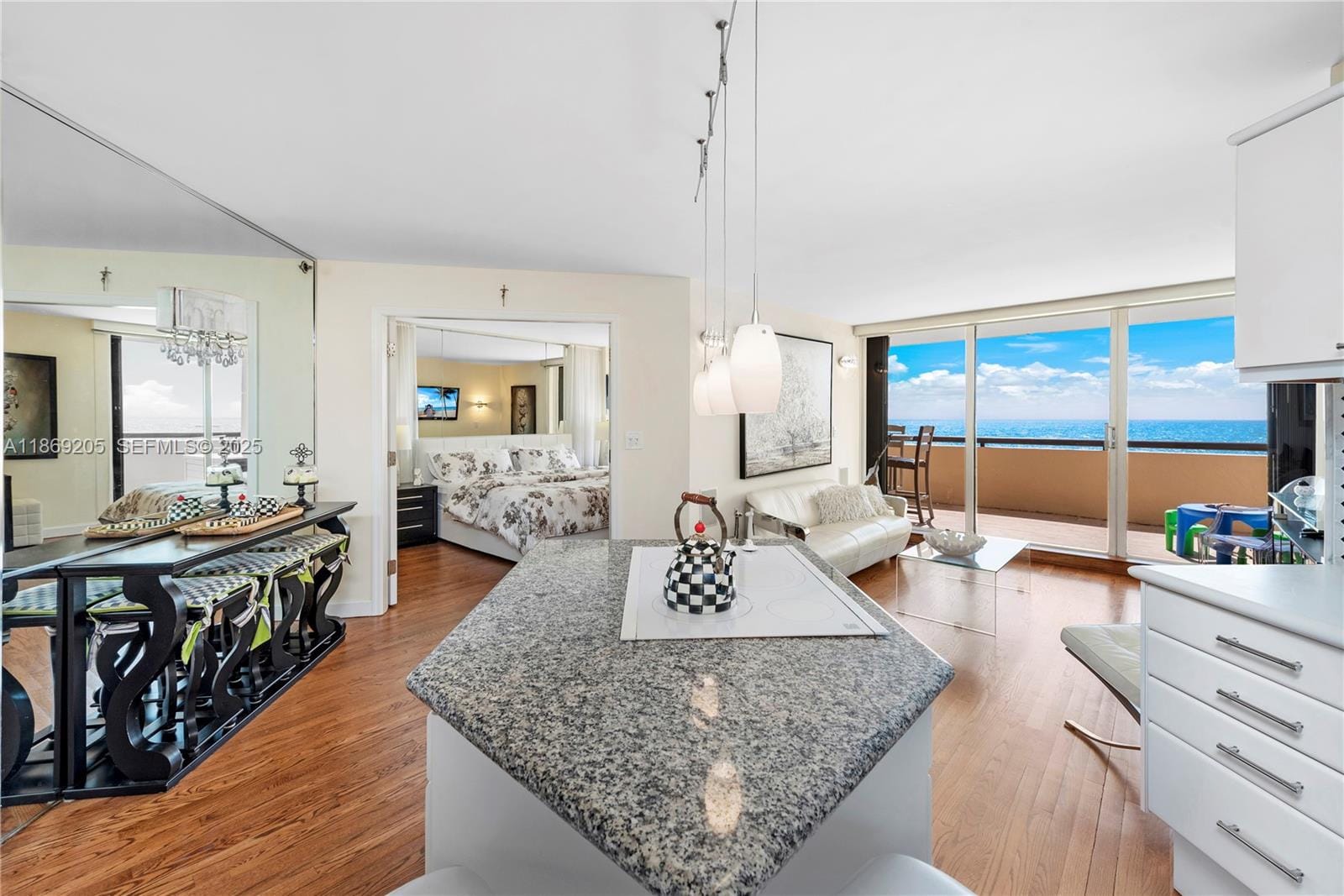 2555 Collins Avenue 607, Miami Beach, FL 33140 photo 13