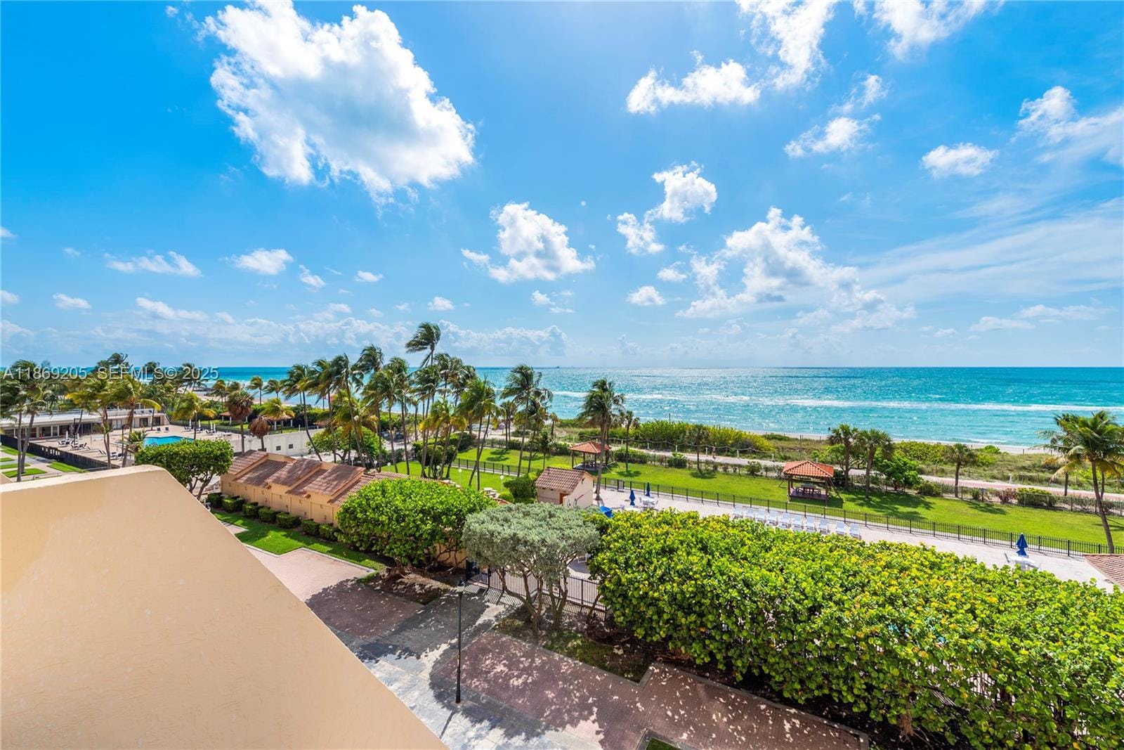 2555 Collins Avenue 607, Miami Beach, FL 33140 photo 8