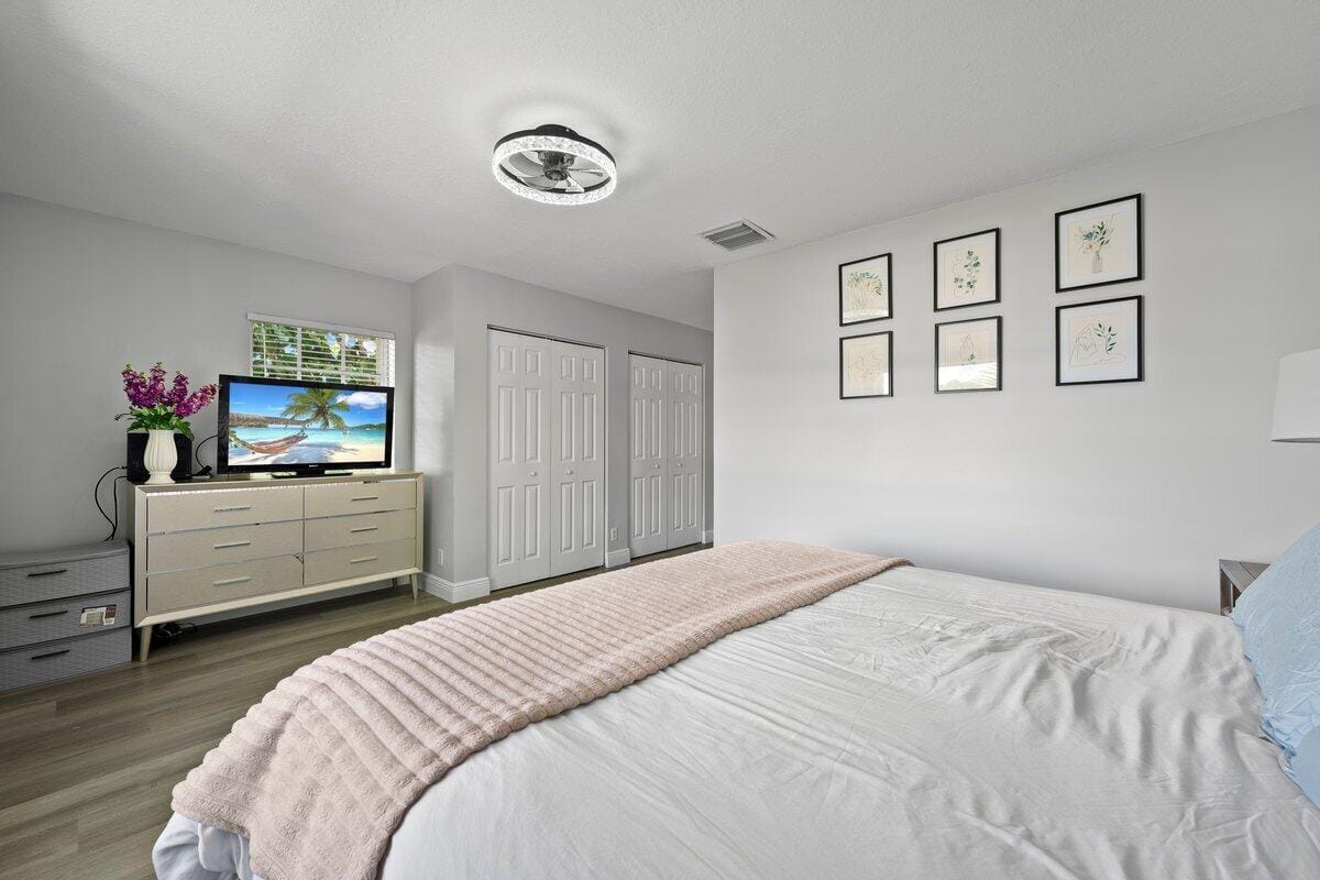 229 Foxtail Drive A, Greenacres, FL 33415 photo 13