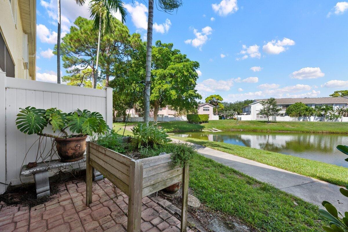 229 Foxtail Drive A, Greenacres, FL 33415 photo 21