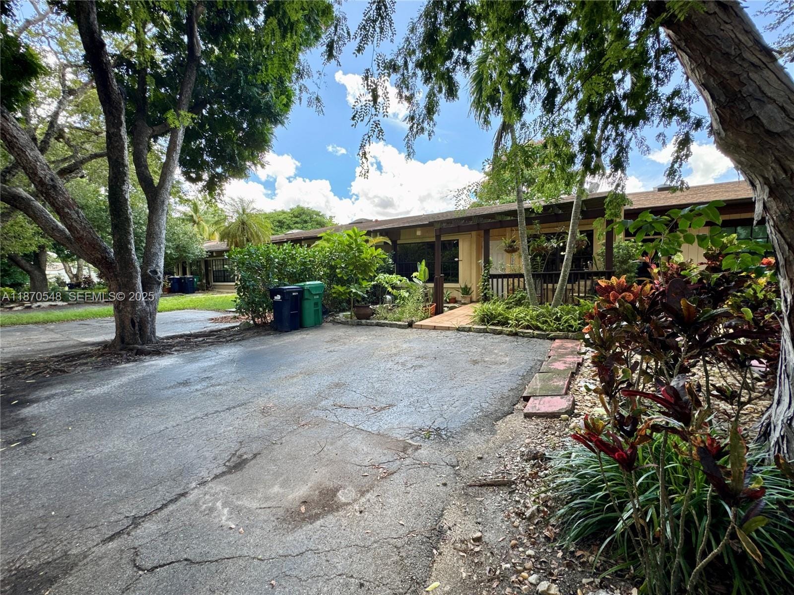 13527 SW 101st Lane, Miami, FL 33186 photo 2