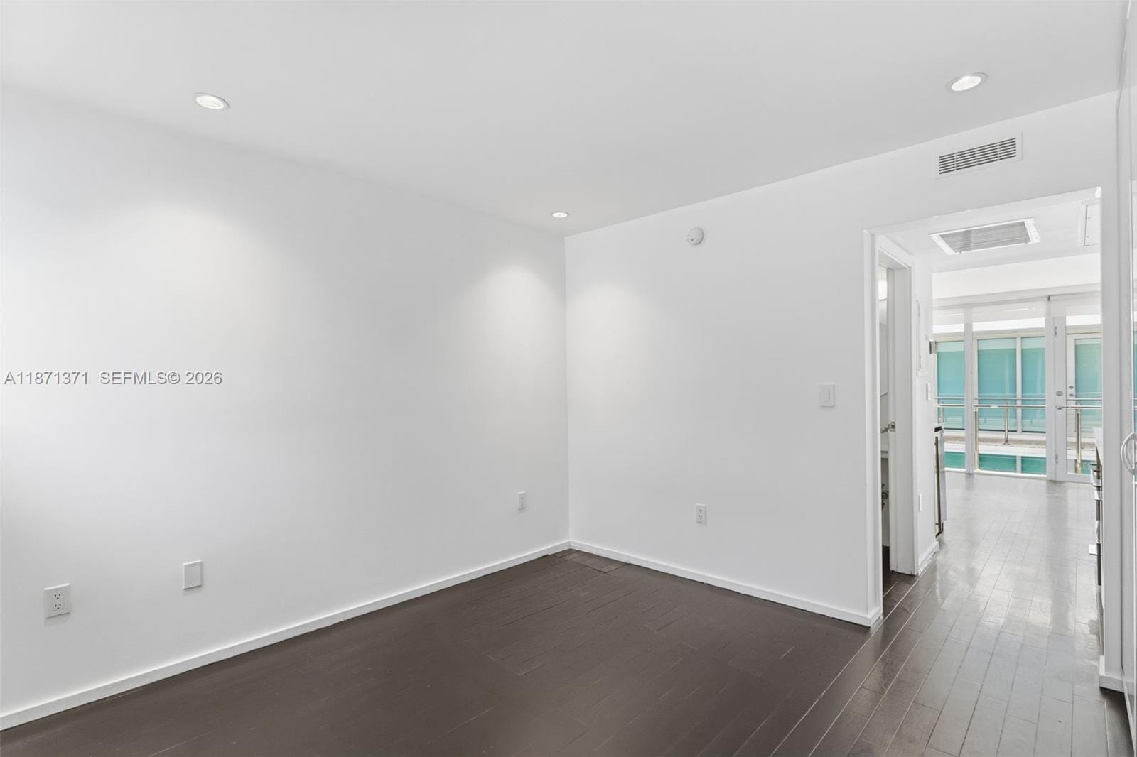 1601 West Avenue 210, Miami Beach, FL 33139 photo 16