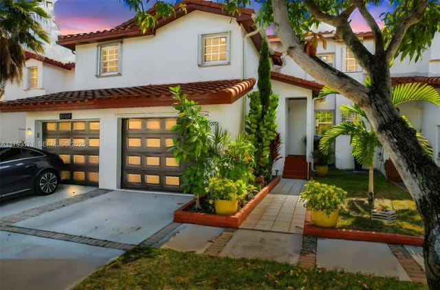 20979 SW 84th Court, sold in Saga Bay Townhomes, Cutler Bay, FL