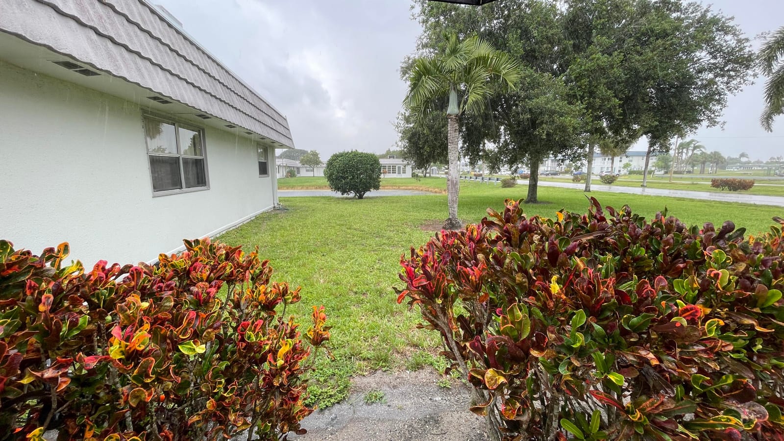 166 Valencia G, Delray Beach, FL 33446 photo 22