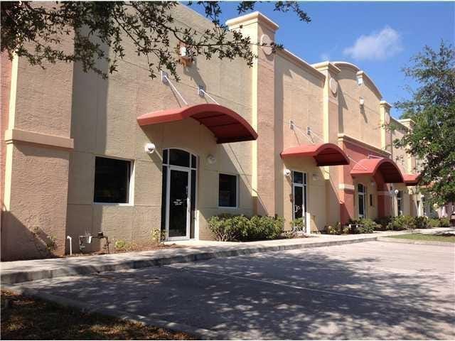 829 Kings Hwy, Fort Pierce, FL
