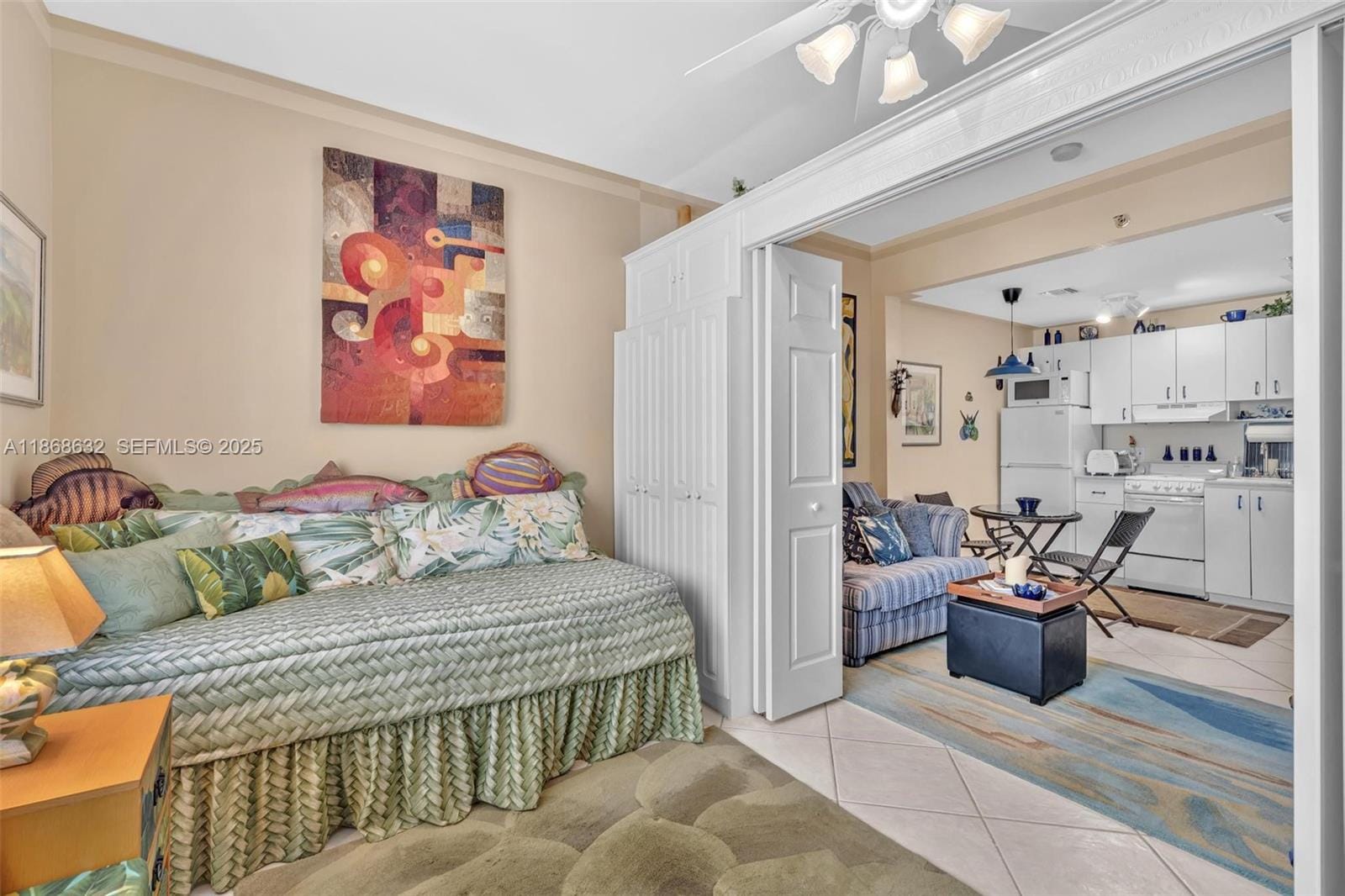 530 Ocean Drive 307, Miami Beach, FL 33139 photo 11